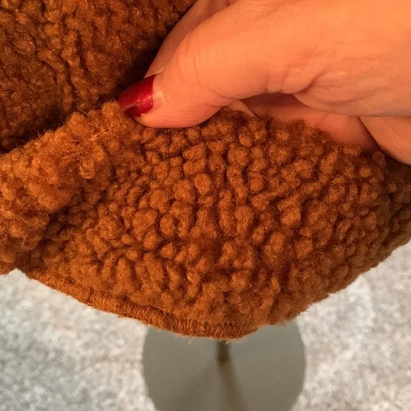 Betsy's Boutique Pull Over Top , Brown, Size Small - Picture 7 of 12